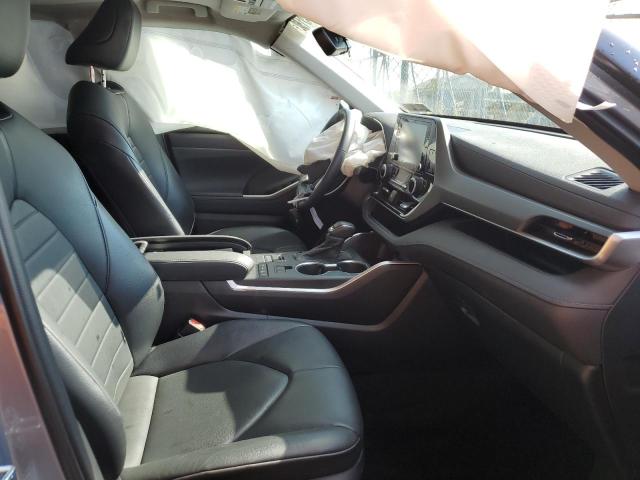Photo 5 from auction – 2021 TOYOTA HIGHLANDER with VIN 5TDGZRBH1MS100588