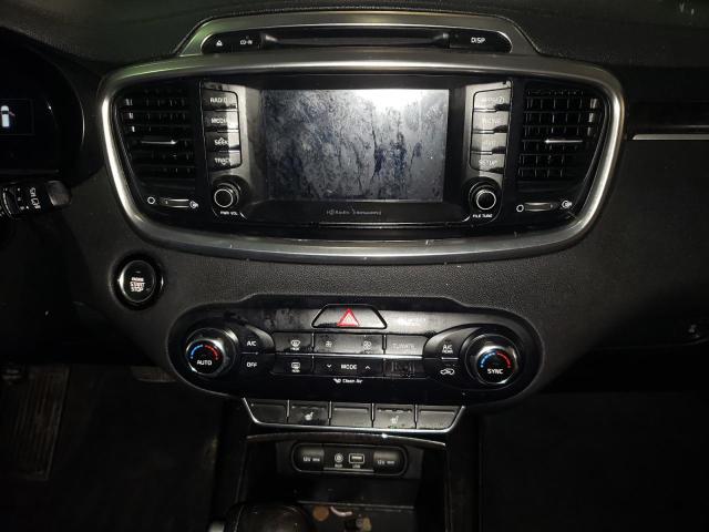 Photo 9 from auction – 2017 KIA SORENTO EX with VIN 5XYPHDA52HG239791