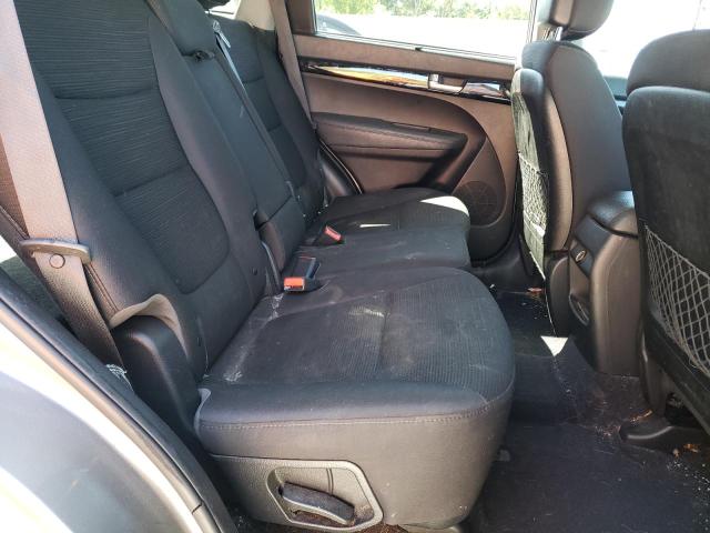 Photo 6 from auction – 2014 KIA SORENTO LX with VIN 5XYKT3A67EG507712