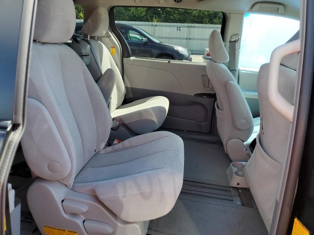 Photo 6 from auction – 2014 TOYOTA SIENNA LE with VIN 5TDKK3DCXES424556