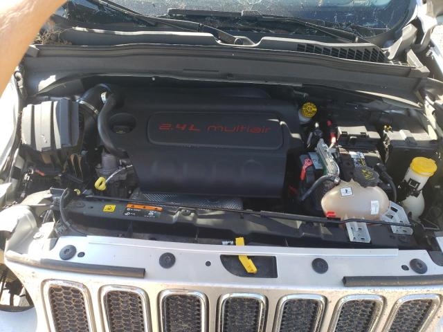 Photo 7 from auction – 2017 JEEP RENEGADE L with VIN ZACCJBDB7HPG31917