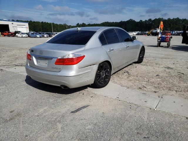 Photo 4 from auction – 2009 HYUNDAI GENESIS 4. with VIN KMHGC46F89U062286