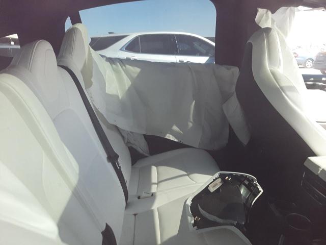 Photo 6 from auction – 2017 TESLA MODEL X with VIN 5YJXCDE21HF052242