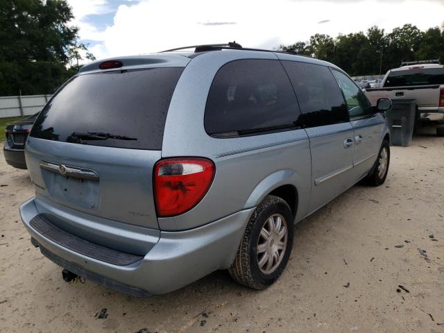 Photo 4 from auction – 2005 CHRYSLER TOWN & COU with VIN 2C4GP54L25R543360