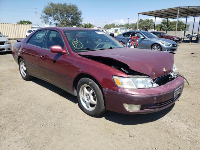 LEXUS ES 300 1997 with VIN JT8BF22G6V0006999 - Photo from auction