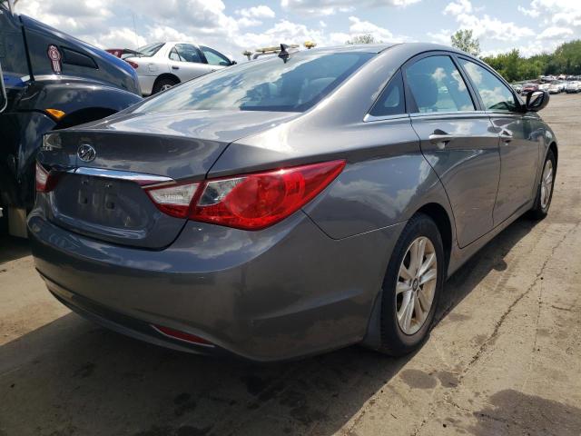 Photo 4 from auction – 2013 HYUNDAI SONATA GLS with VIN 5NPEB4AC4DH689520