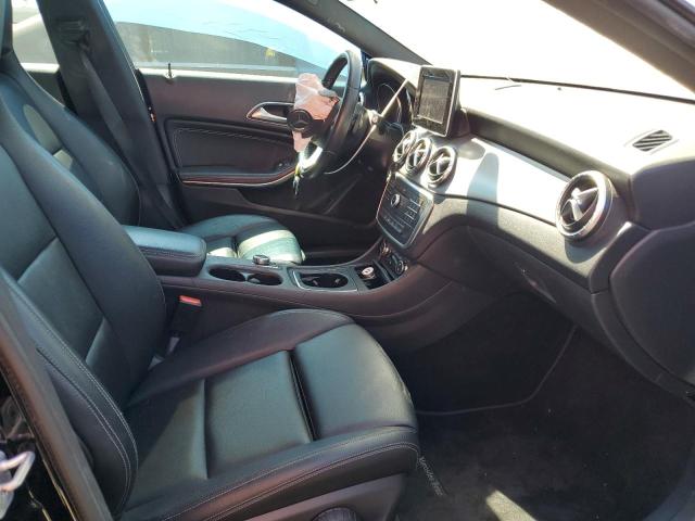 Photo 5 from auction – 2016 MERCEDES-BENZ CLA 250 with VIN WDDSJ4EB7GN348940