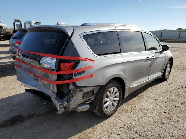 Photo 4 from auction – 2019 CHRYSLER PACIFICA T with VIN 2C4RC1BG6KR731216