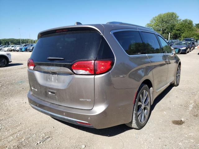 Photo 4 from auction – 2017 CHRYSLER PACIFICA L with VIN 2C4RC1GG4HR669431