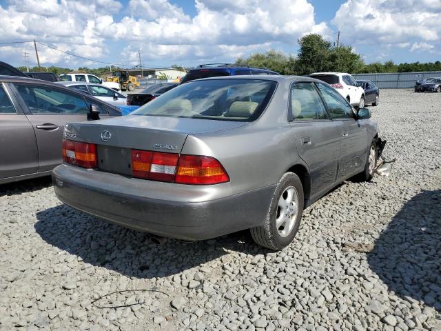 Photo 4 from auction – 1997 LEXUS ES 300 with VIN JT8BF22G5V0063243