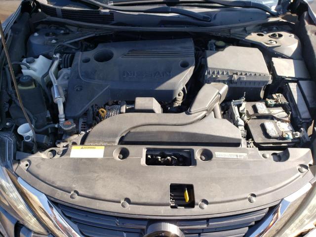 Photo 7 from auction – 2017 NISSAN ALTIMA 2.5 with VIN 1N4AL3AP8HC125871