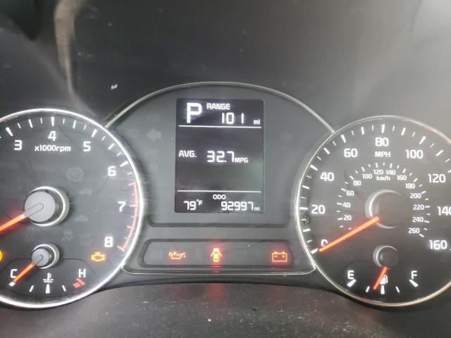 Photo 8 from auction – 2017 KIA FORTE LX with VIN 3KPFK4A78HE009958