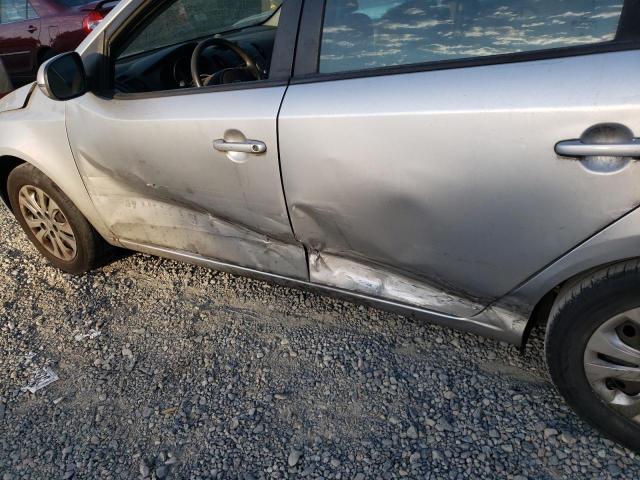 Photo 9 from auction – 2011 KIA FORTE EX with VIN KNAFU4A27B5449717