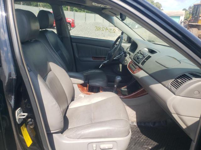Photo 5 from auction – 2004 TOYOTA CAMRY LE with VIN 4T1BF30K54U062823