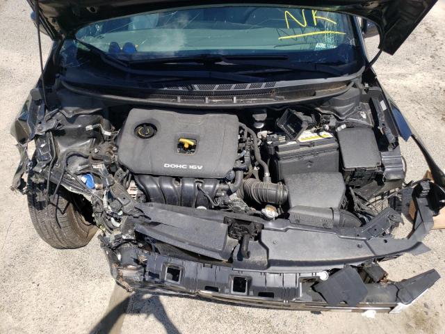 Photo 7 from auction – 2018 KIA FORTE EX with VIN 3KPFK4A72JE178654