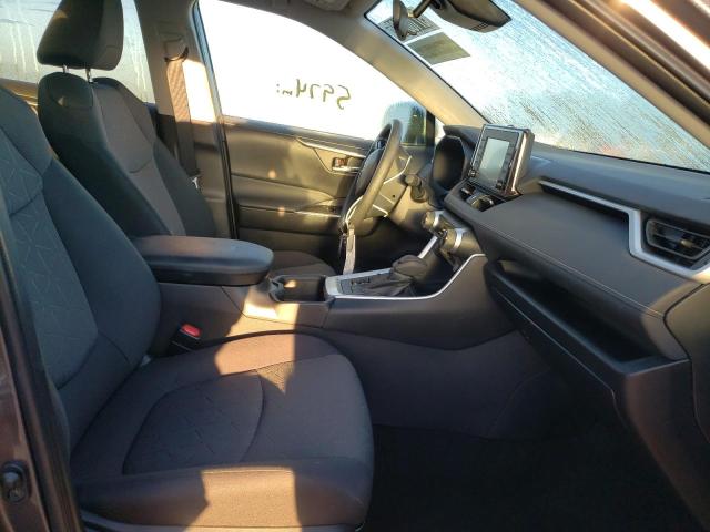 Photo 5 from auction – 2022 TOYOTA RAV4 XLE with VIN 2T3P1RFVXNW274912