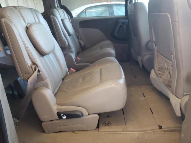 Photo 6 from auction – 2014 CHRYSLER TOWN & COU with VIN 2C4RC1BG2ER158139