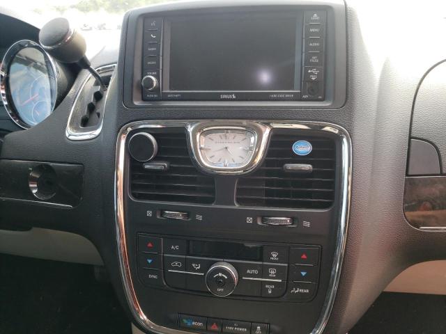 Photo 9 from auction – 2013 CHRYSLER TOWN & COU with VIN 2C4RC1BG0DR819455