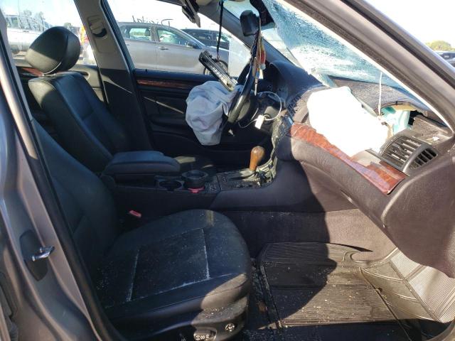 Photo 5 from auction – 2005 BMW 325 I with VIN WBAET37415NJ87697