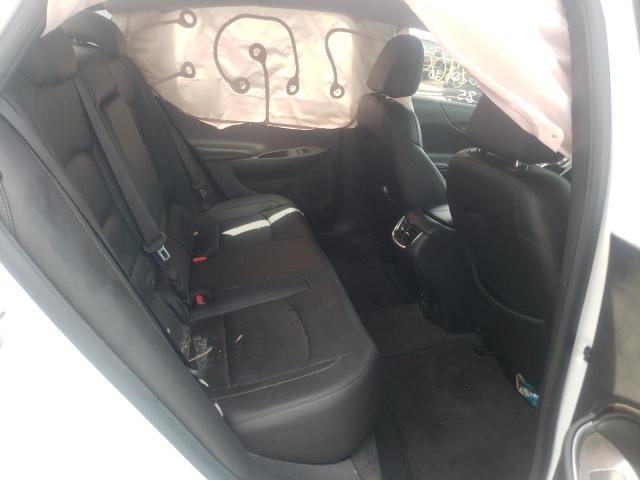 Photo 6 from auction – 2018 CHEVROLET MALIBU with VIN 1G1ZD5ST7JF232666