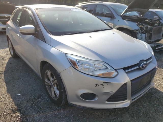Zdjęcie 1 z aukcji – 2014 FORD FOCUS SE z VIN 1FADP3K28EL421408