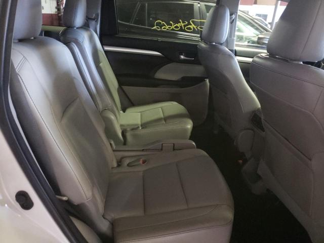Photo 6 from auction – 2015 TOYOTA HIGHLANDER with VIN 5TDJKRFH5FS198869