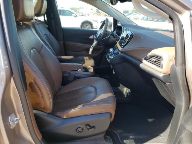 Photo 5 from auction – 2017 CHRYSLER PACIFICA L with VIN 2C4RC1GG4HR669431
