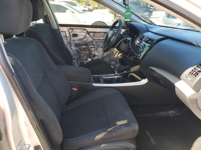 Photo 5 from auction – 2015 NISSAN ALTIMA 2.5 with VIN 1N4AL3AP2FN302156