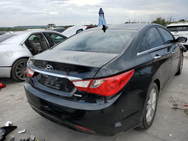 Photo 4 from auction – 2011 HYUNDAI SONATA SE with VIN 5NPEC4AC1BH012709