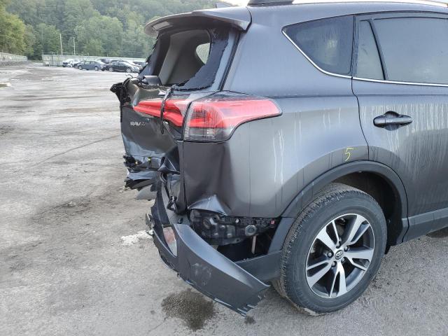 Photo 9 from auction – 2016 TOYOTA RAV4 XLE with VIN JTMRFREVXGJ098358