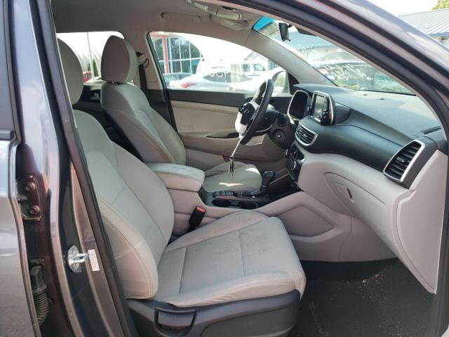Photo 5 from auction – 2019 HYUNDAI TUCSON SE with VIN KM8J2CA44KU076698