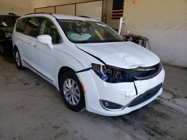 CHRYSLER PACIFICA T 2018 with VIN 2C4RC1EG6JR182773 - Photo from auction