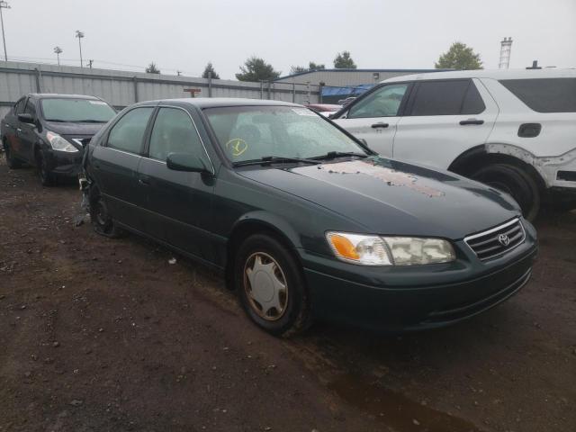 TOYOTA CAMRY CE 2000 with VIN 4T1BG22K3YU992813 - Photo from auction