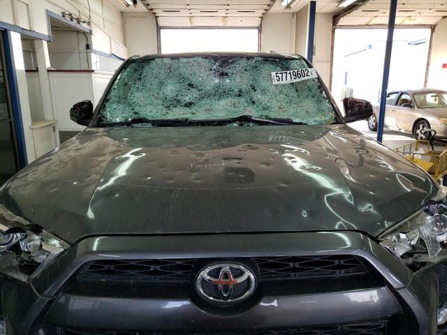 Photo 9 from auction – 2016 TOYOTA 4RUNNER SR with VIN JTEBU5JRXG5354835