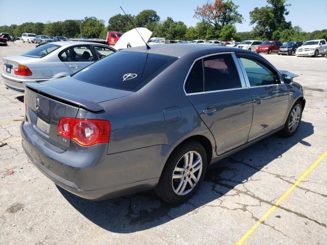 Photo 4 from auction – 2007 VOLKSWAGEN JETTA WOLF with VIN 3VWEF81K87M059322