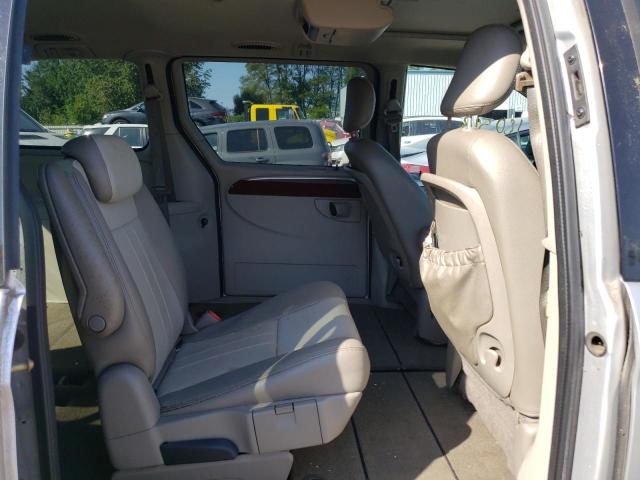 Photo 6 from auction – 2007 CHRYSLER TOWN & COU with VIN 2A4GP54L47R232008