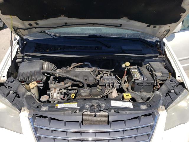 Photo 7 from auction – 2008 CHRYSLER TOWN & COU with VIN 2A8HR54P38R748832
