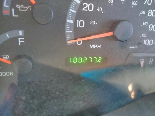Photo 8 from auction – 2002 FORD F150 SUPER with VIN 1FTRW08L62KE24455