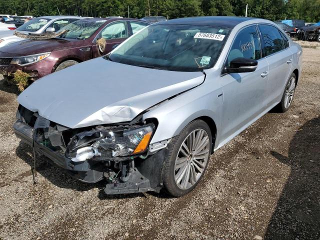 Photo 2 from auction – 2015 VOLKSWAGEN PASSAT SE with VIN 1VWBT7A38FC091797