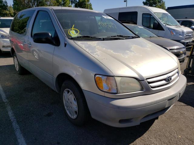 TOYOTA SIENNA CE 2001 with VIN 4T3ZF19C51U355834 - Photo from auction