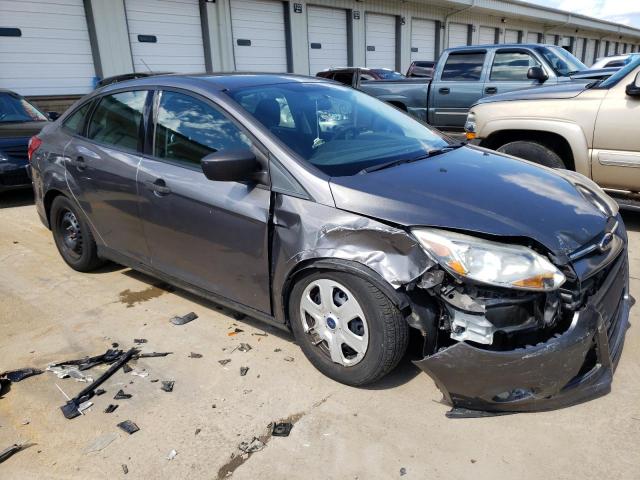 FORD FOCUS S 2014 مع رقم تعريف المركبة 1FADP3E24EL347402 - صورة من المزاد
