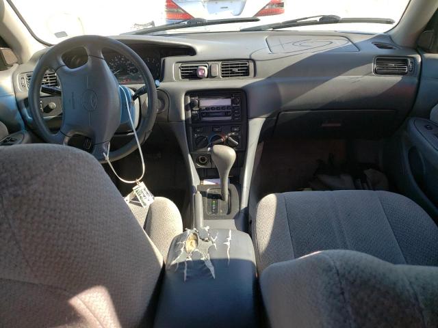 Photo 9 from auction – 2001 TOYOTA CAMRY with VIN 4T1BG22K01U815450