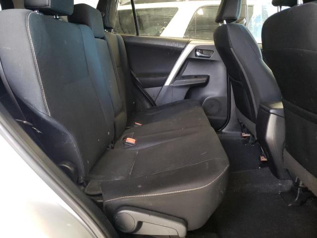 Photo 6 from auction – 2015 TOYOTA RAV4 XLE with VIN 2T3RFREV1FW282894