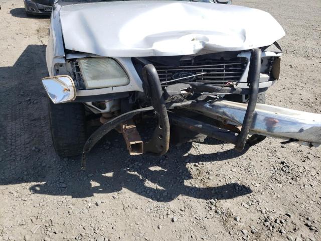 Photo 9 from auction – 2001 FORD F150 with VIN 1FTRX17W61KA55898