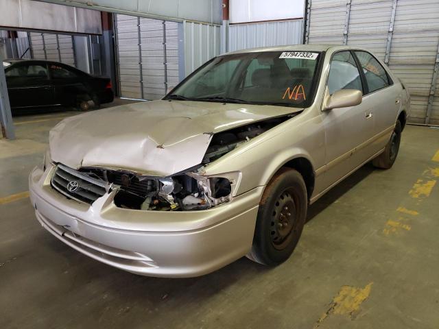 Photo 9 from auction – 2000 TOYOTA CAMRY CE with VIN 4T1BG22K7YU990353