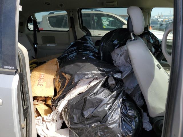 Photo 6 from auction – 2012 DODGE GRAND CARA with VIN 2C4RDGCG9CR242485