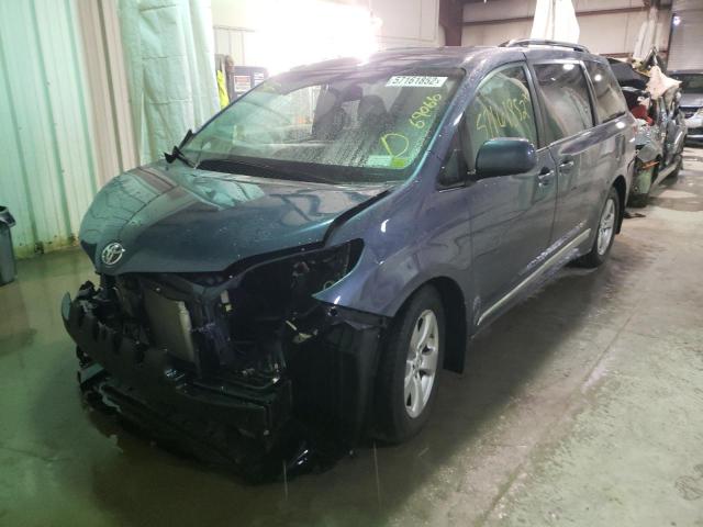 Photo 2 from auction – 2016 TOYOTA SIENNA LE with VIN 5TDKK3DC3GS725690