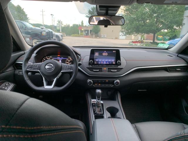 Photo 9 from auction – 2022 NISSAN ALTIMA SR with VIN 1N4BL4CV8NN311688