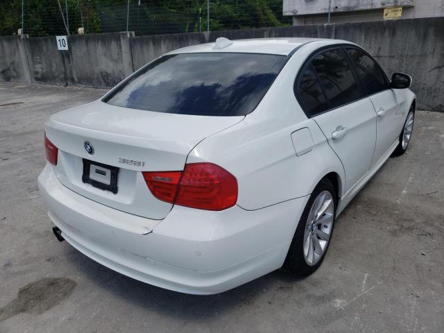 Photo 4 from auction – 2011 BMW 328 I with VIN WBAPH7G58BNM58857