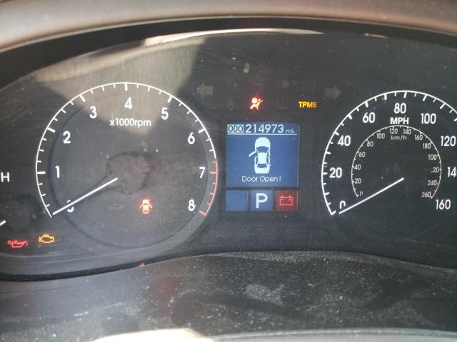 Photo 8 from auction – 2010 HYUNDAI GENESIS 3. with VIN KMHGC4DE8AU074257